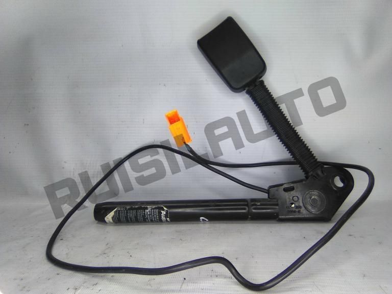 Pré-tensor Direito  Ford Focus I [1998_2003] 1.8 Tdci