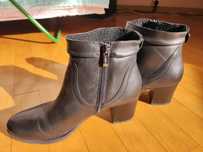 Buty botki czarne nr 39 skórzane Lasocki