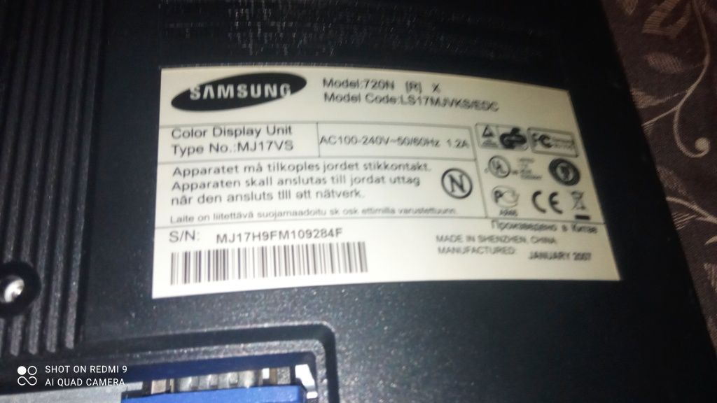 Монітор Samsung 720N 17"