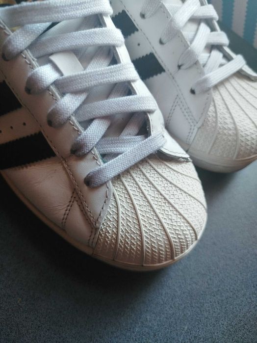 Adidas superstar