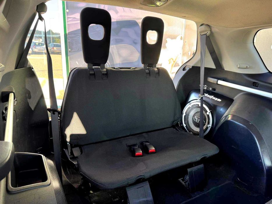 Mitsubishi Outlander II 2.0  - Garantia Incluída