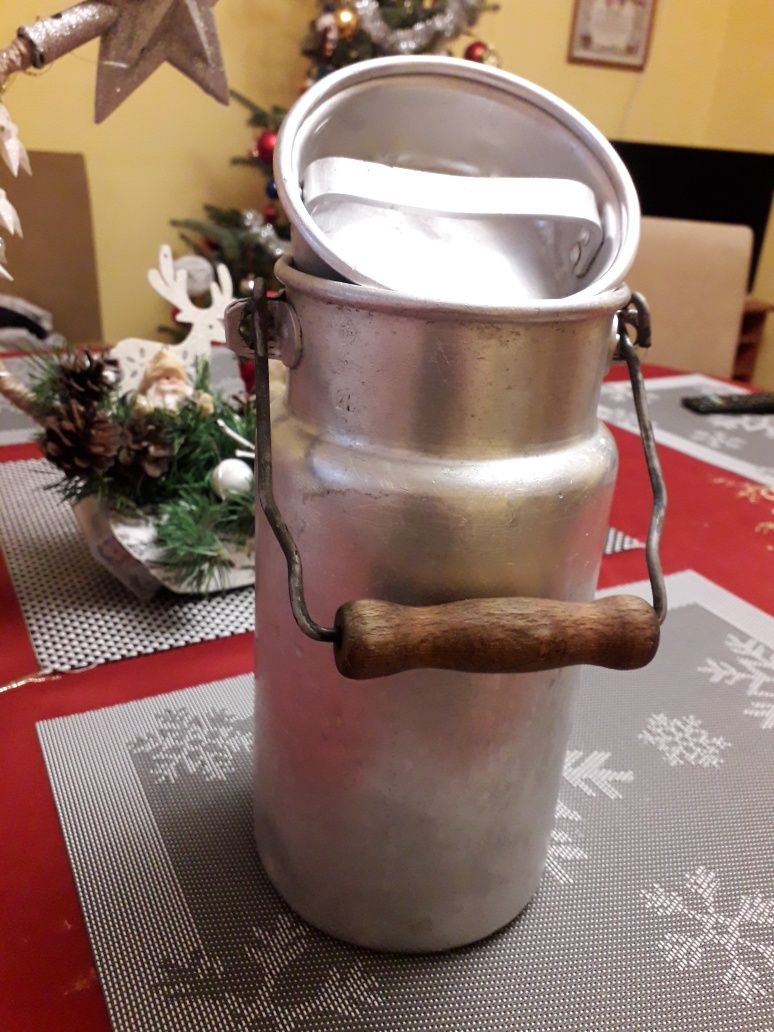Kanka do mleka dwu litrowa