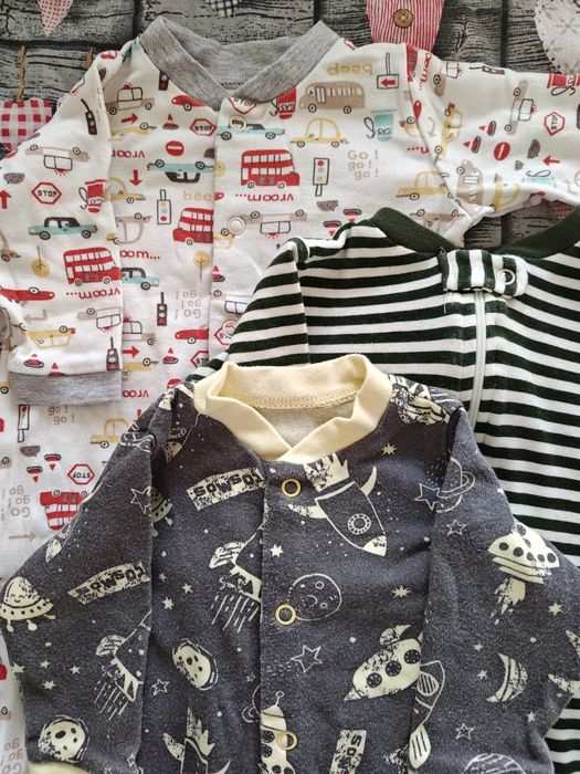 Śpioszki niemowlęce dla chłopca, komplet 3 sztuki, pajacyki