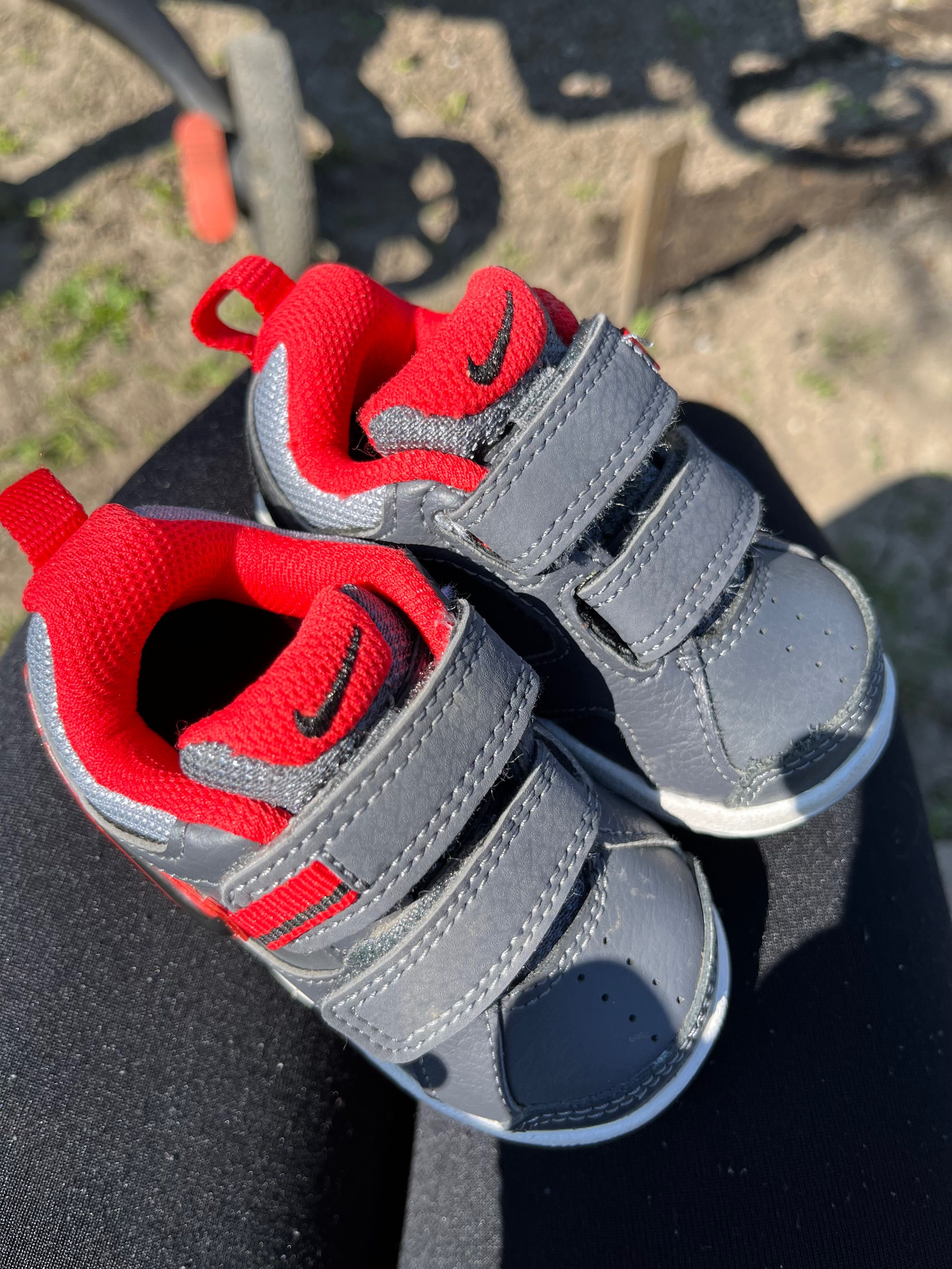 Кросівки Nike для немовлят