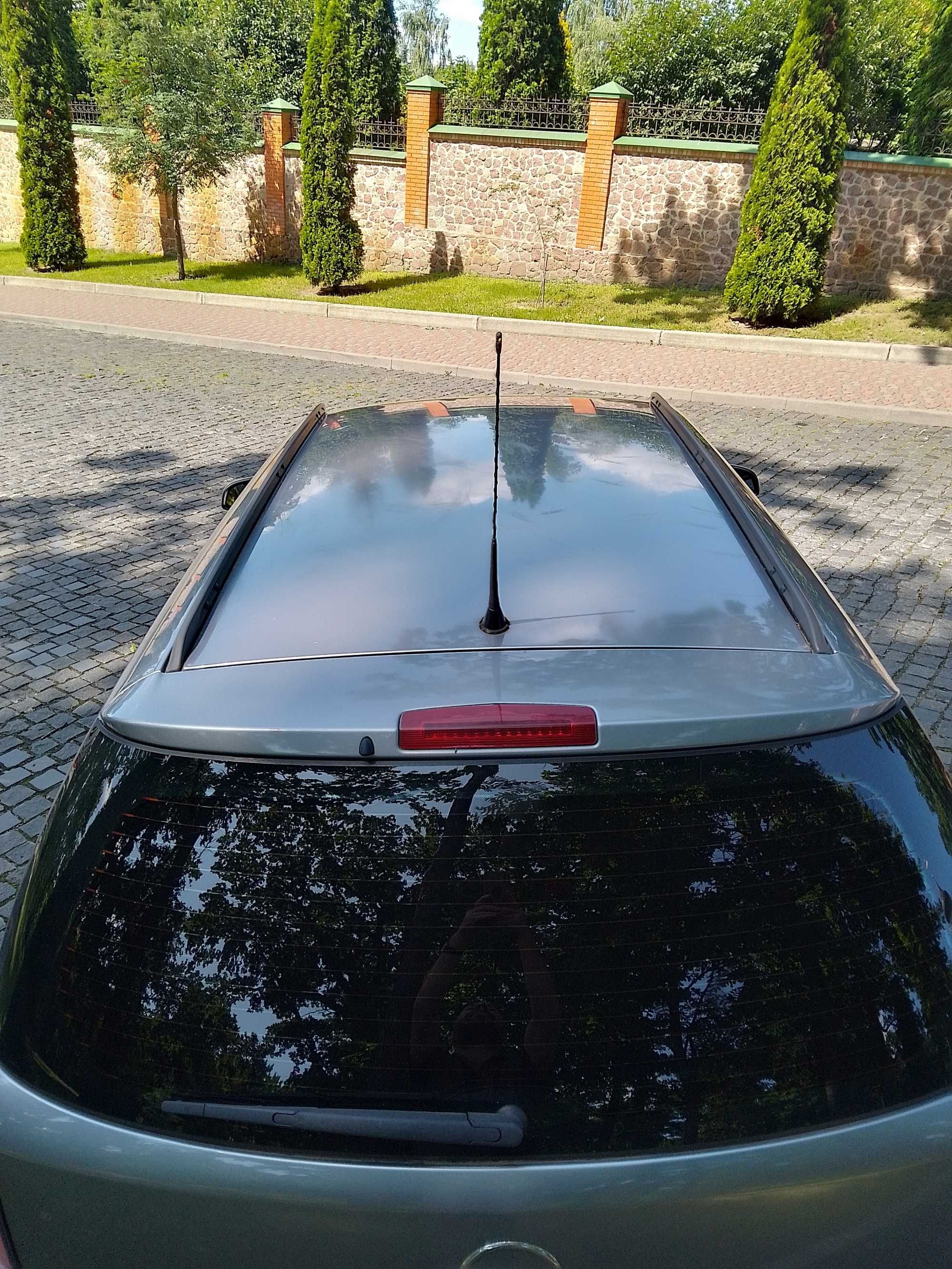 Opel astra H універсал