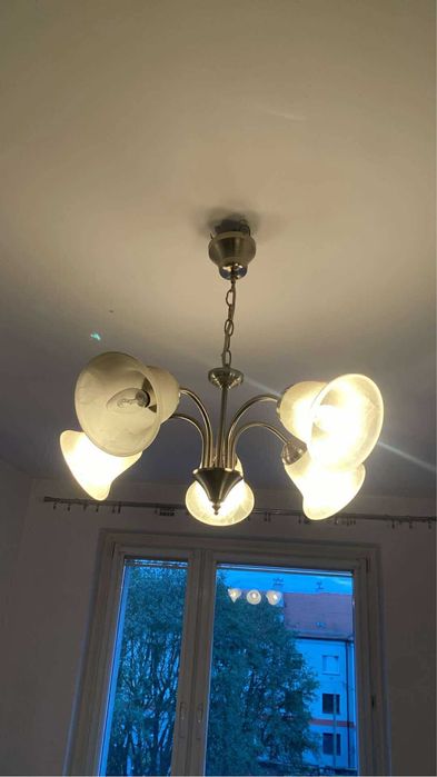 Zyrandol, lampa wiszaca