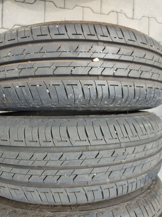 komplet opon letnich demo 165/65 R 14  79S Bridgestone