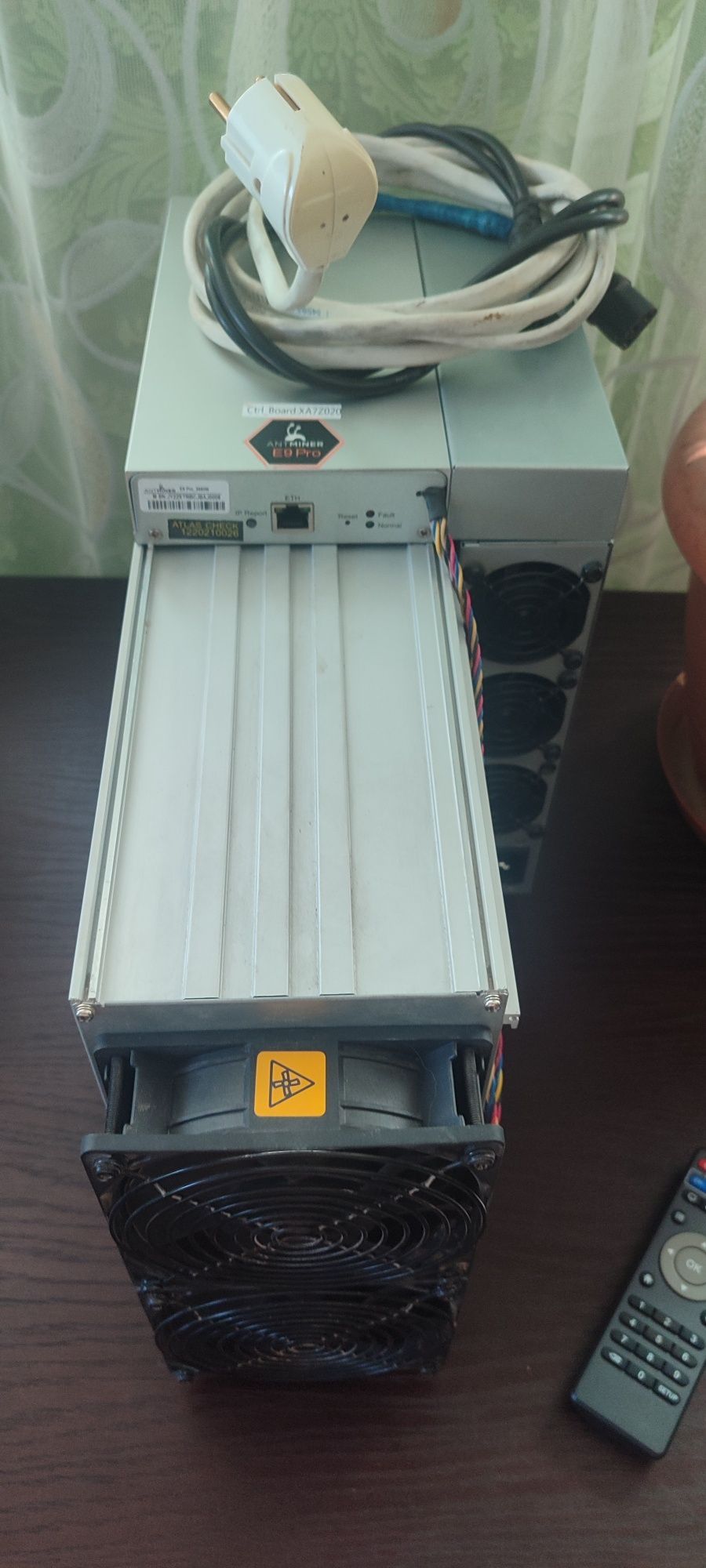 Bitmain Antminer e9 pro