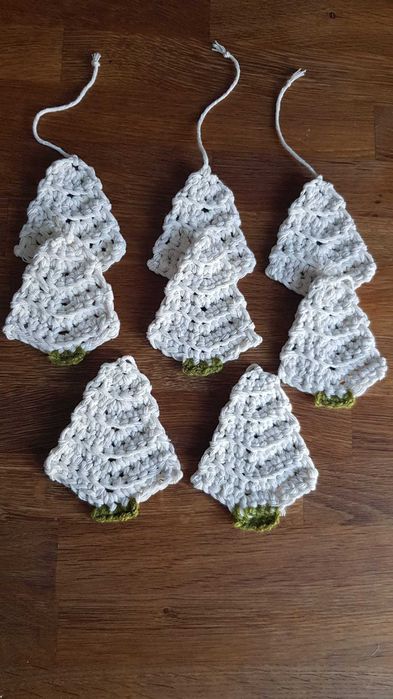 Szydełkowe choinki ze sznurka bawełnianego-Ozdoby świąteczne