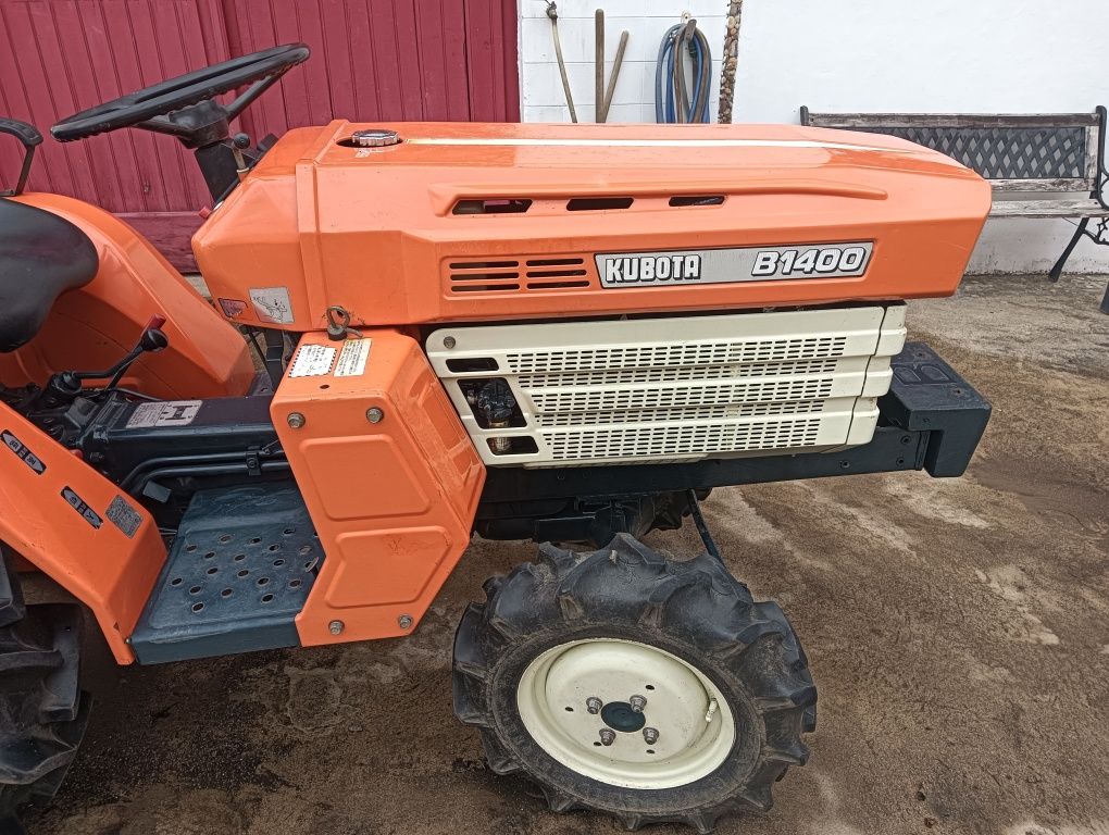 Tractor Kubota 4x4 Impecável,mais Pulverizador