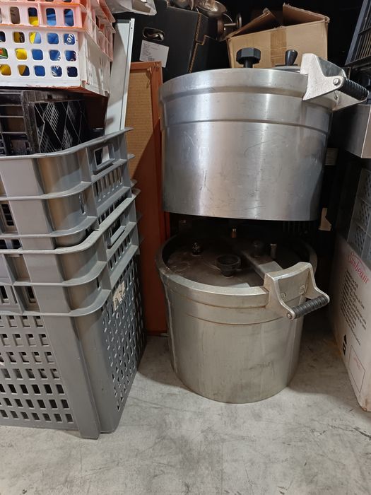 Panela de pressão industrial