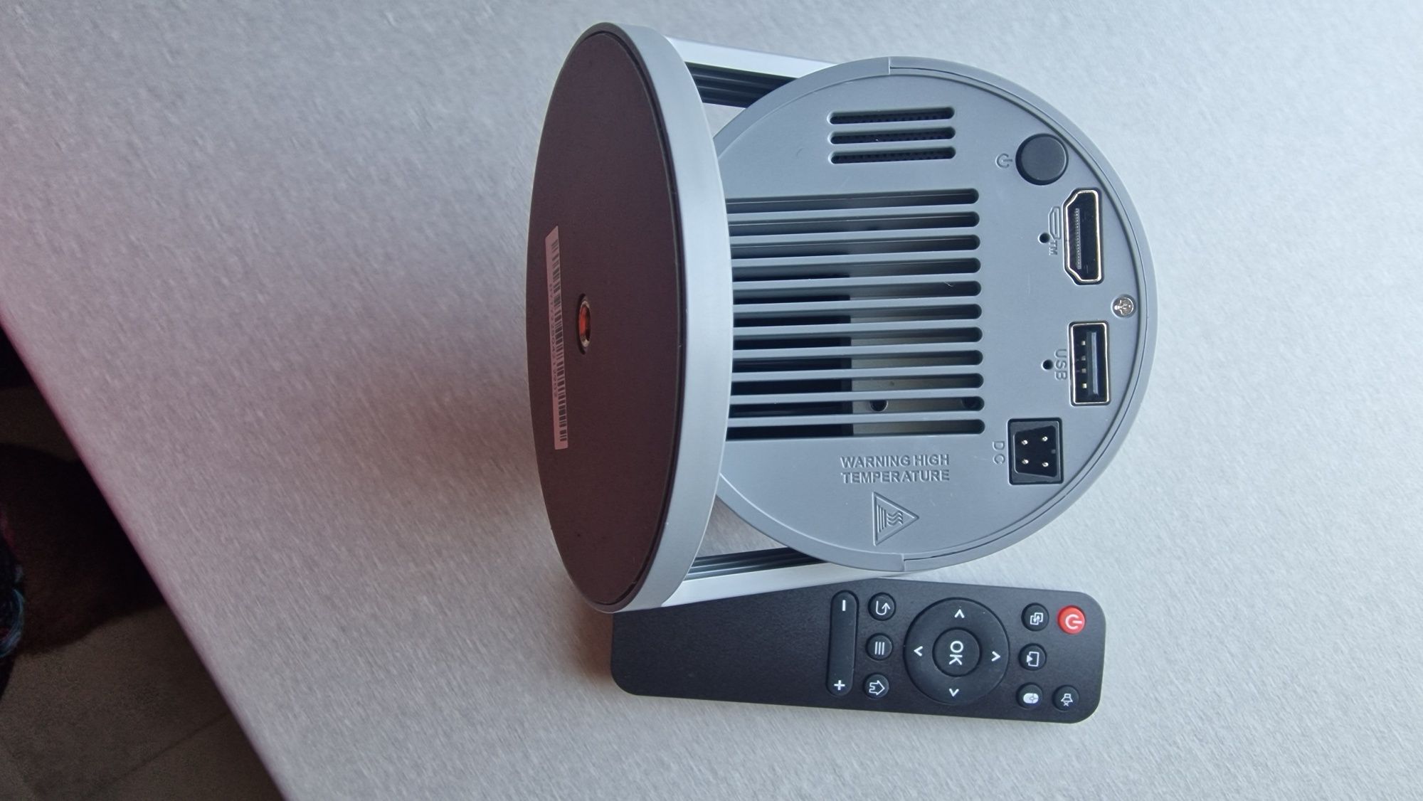 Nowy Smart Projektor Android Tv Magcubic