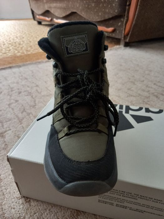 Зимние ботинки , стелька 23 см