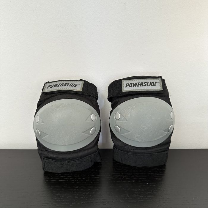 Protetor de pulsos, cotoveleiras e joelheiras