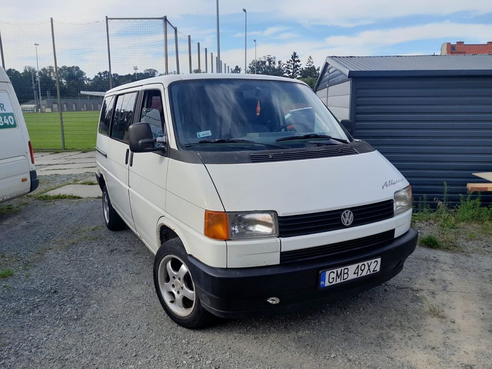 VW Multivan 2.4 D kamper 1993r