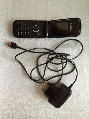Telemovel Samsung GT-E1195