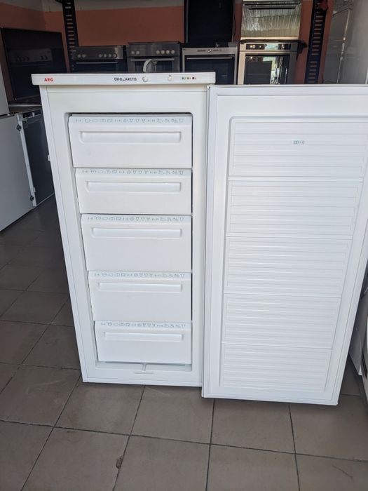 Вузька морозильна камера AEG 125/55/56 см Морозилка Б/В