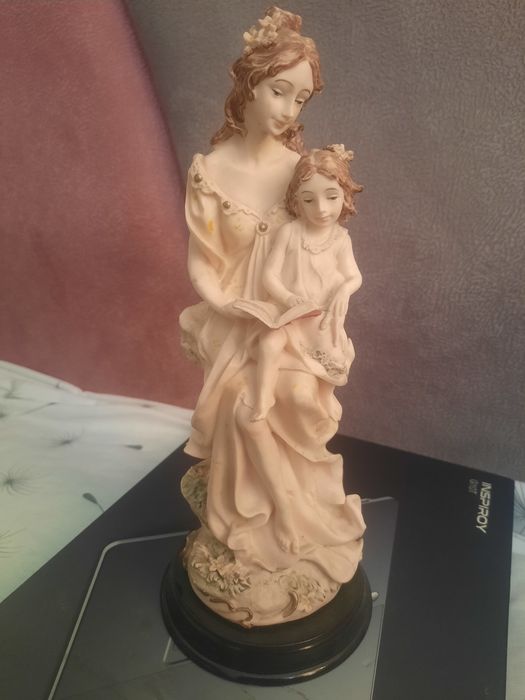 Продам статуэтки В отличном состоянии