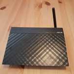Router ASUS model RT-N10E