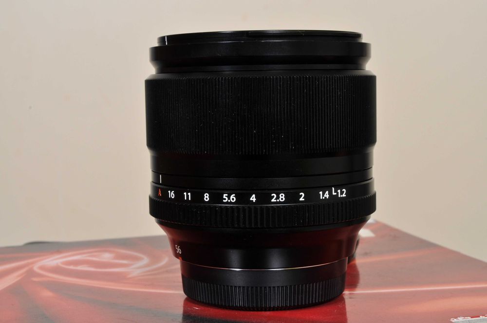 Fuji XF 56mm F: 1.2 R como NOVO. Acessórios. Revisão na Fuji em 03-25