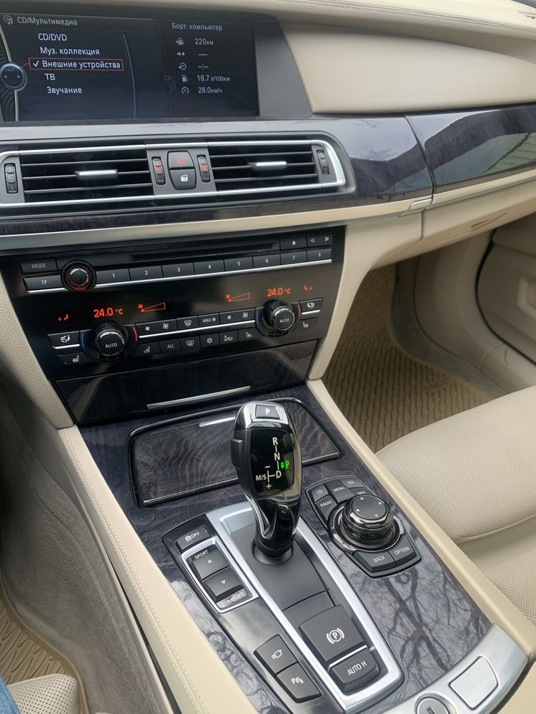 BMW 7 F02 750 LI