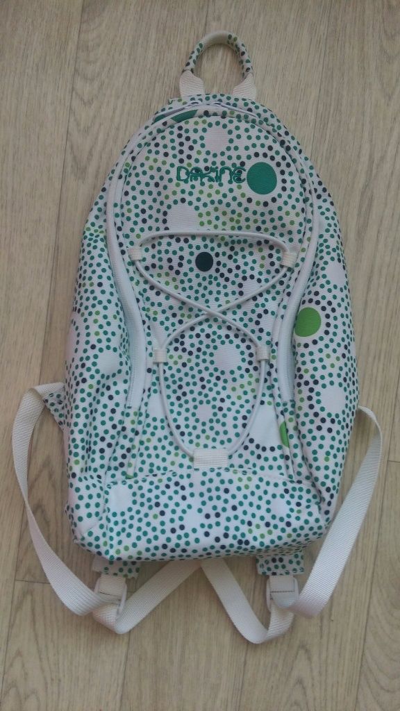 Рюкзак б/у женский, подростковый Dakine gogo 6L