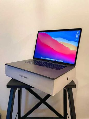 MacBook Pro (15-inch, 2016)