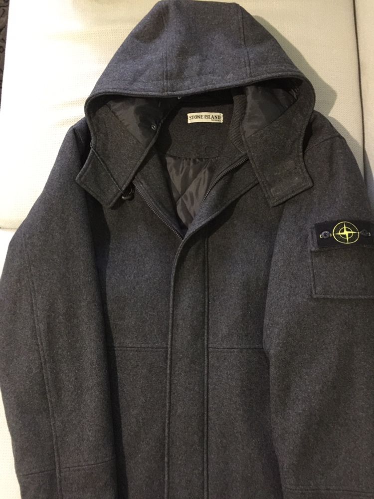 Продам пальто мужское Stone island