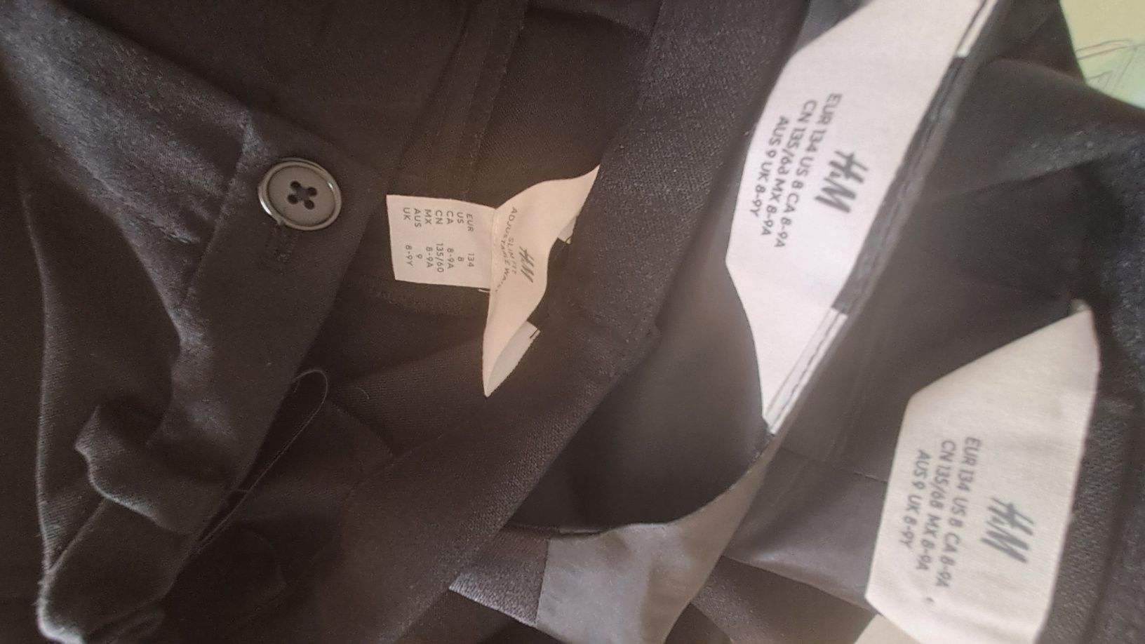 Fato preto de menino 8 anos
