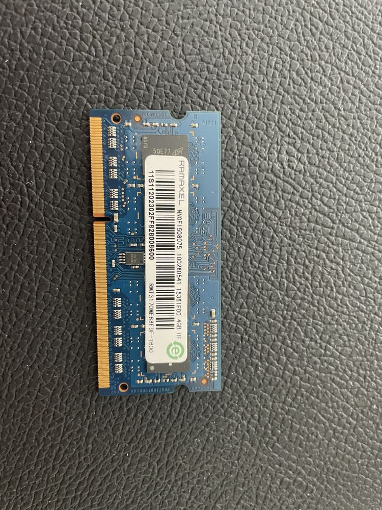 Pamięć RAM DDR3 Hynix HMT451S6BFR8A-PB 4 GB
