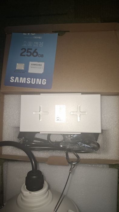 Вулична  камера HIKVISION