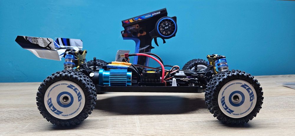 Samochód zdalnie sterowany WLtoys XKS 124017, 75km/h 1:12 4x4 MOC!