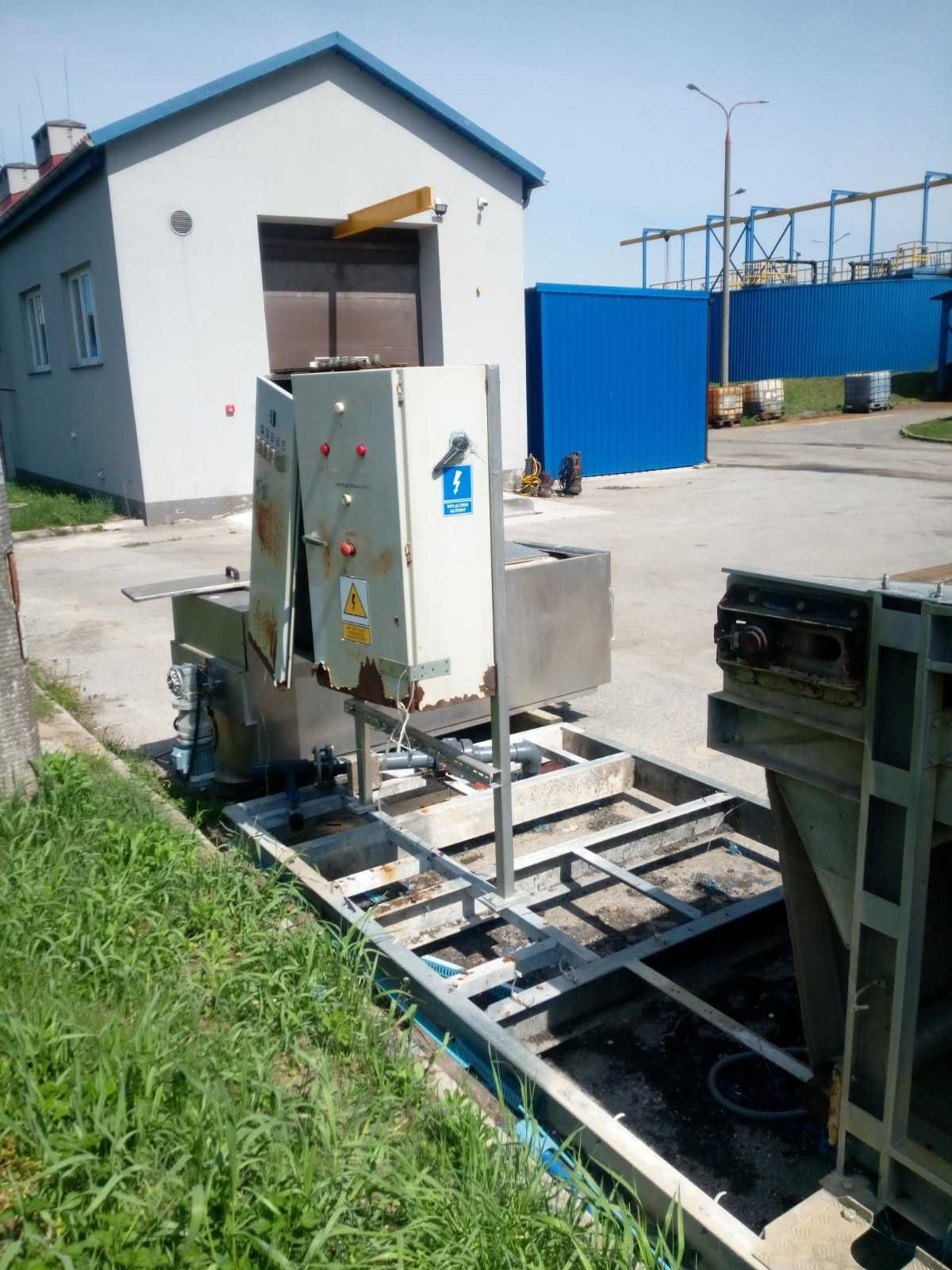 Separator osadów ściekowych z prasą Guinard Centrifugation