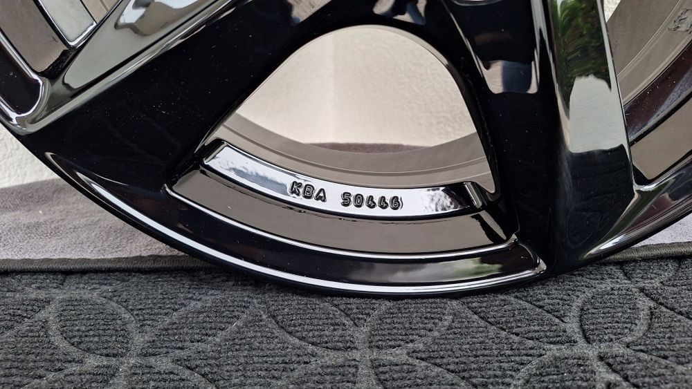 Nowe Alufelgi 4x100 R15 Toyota Yaris Suzuki Swift Kia Rio Stonic