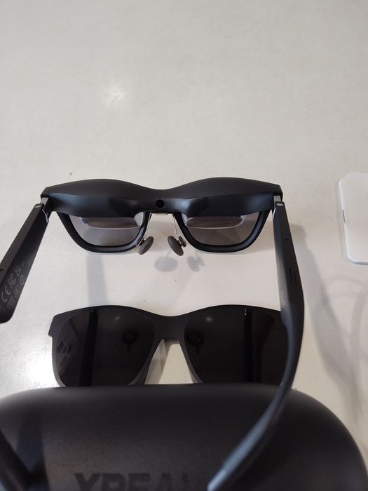 Окуляри віртуальної реальності XREAL Air 2