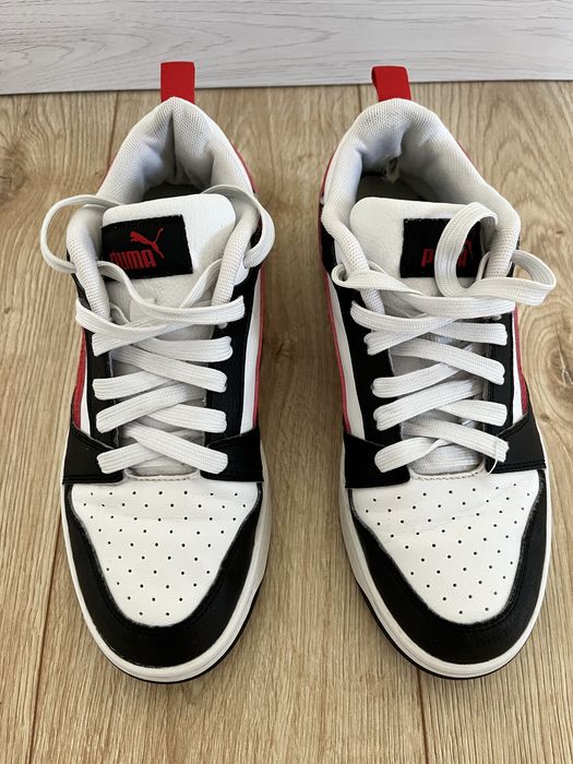 Buty o rozmiarze 36, dlugosc wkladki 22,5