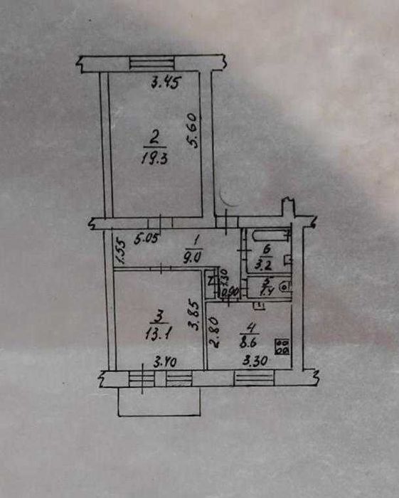 Цена снижена! Продам 2х комнатную квартиру (сталинка) 57 м2,  Центр