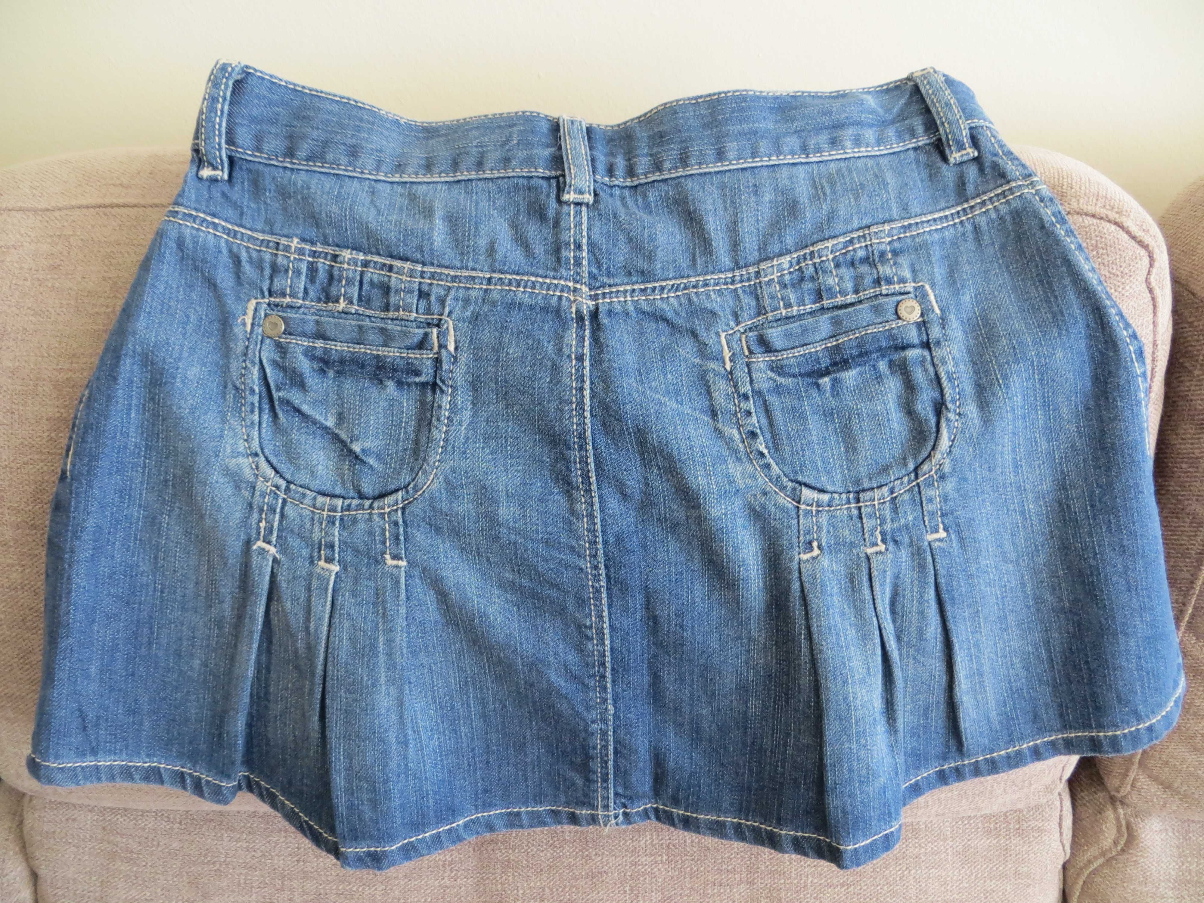 Saias Benetton 10-11 anos