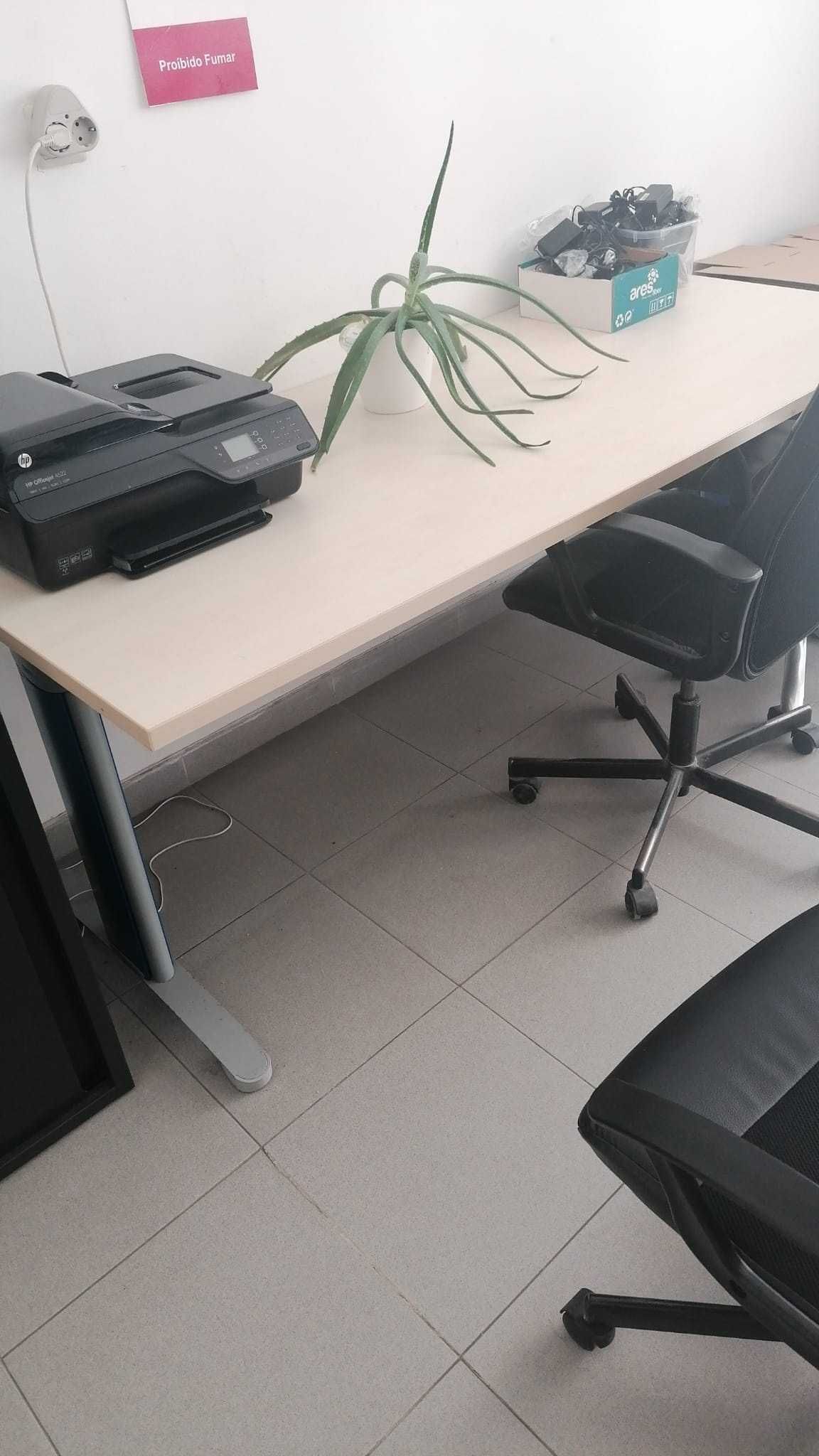 Secretaria com pouco uso