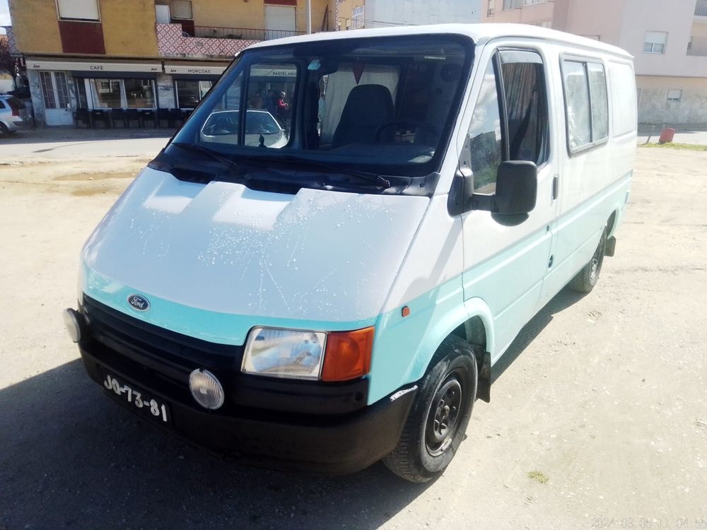 Autocaravana Ford Transit