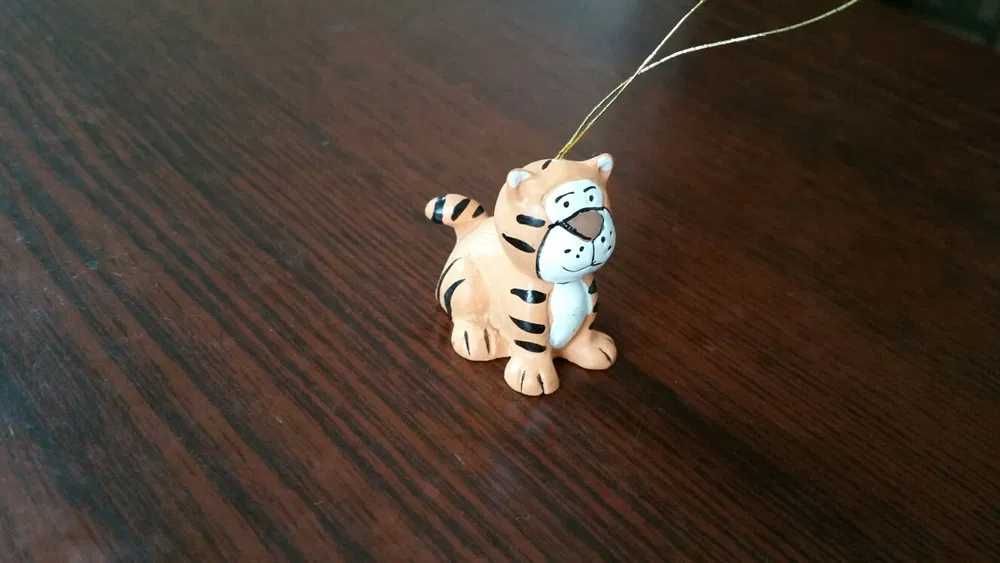Тигр, фигурка/статуэтка/сувенир