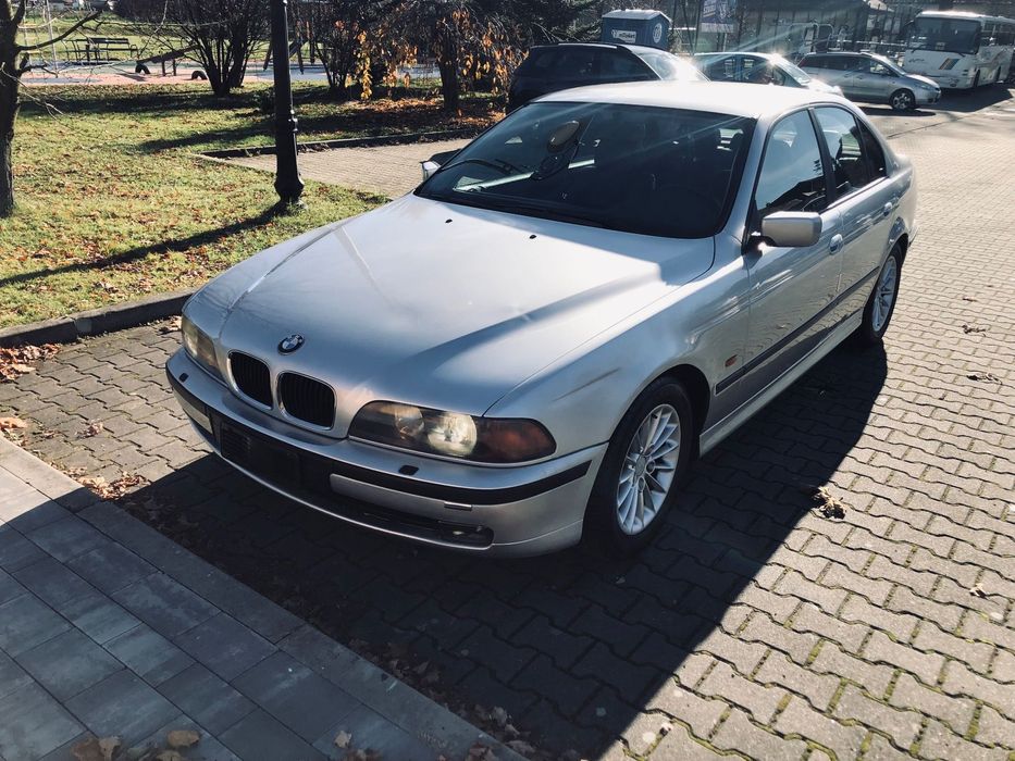 BMW Seria 5 * Niski Przeb 144tyś Udokumentowany * Zero Korozji *
