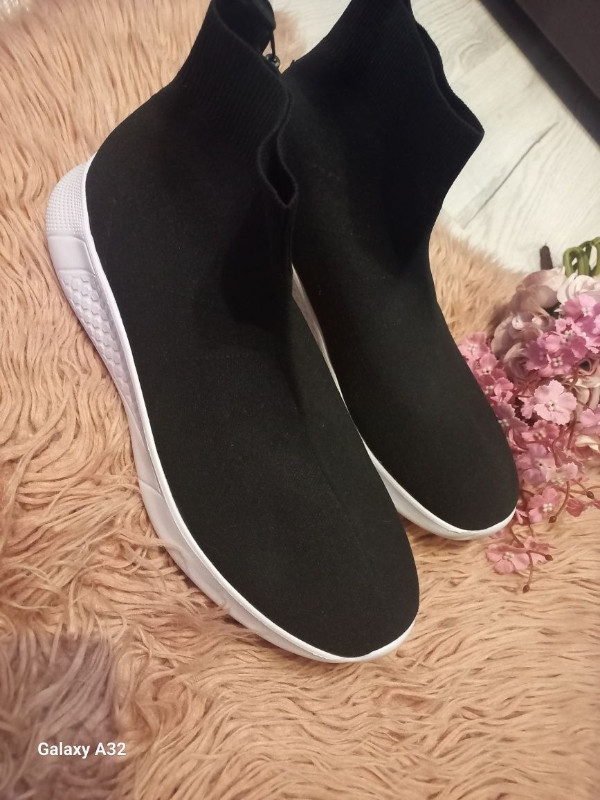 Buty skarpetkowe wsuwane męskie 43. Bianco