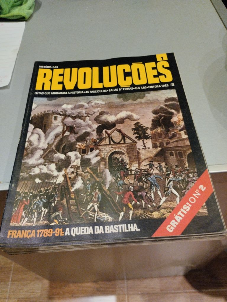 Revistas HISTÓRIA DAS REVOLUÇÕES