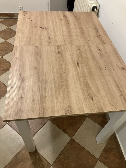 Stoł rozkladany stan bardzo dobry