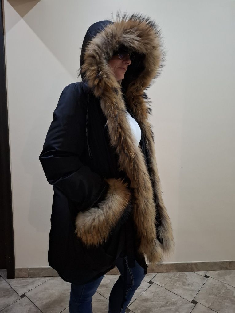 Kurtka puchowa  z naturalnym obszyciem