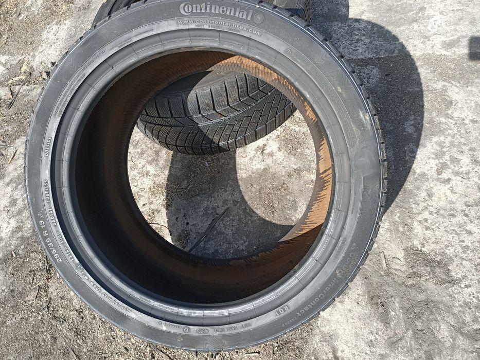 Opony używane 295/35r19 Continental zimowe 104W xl