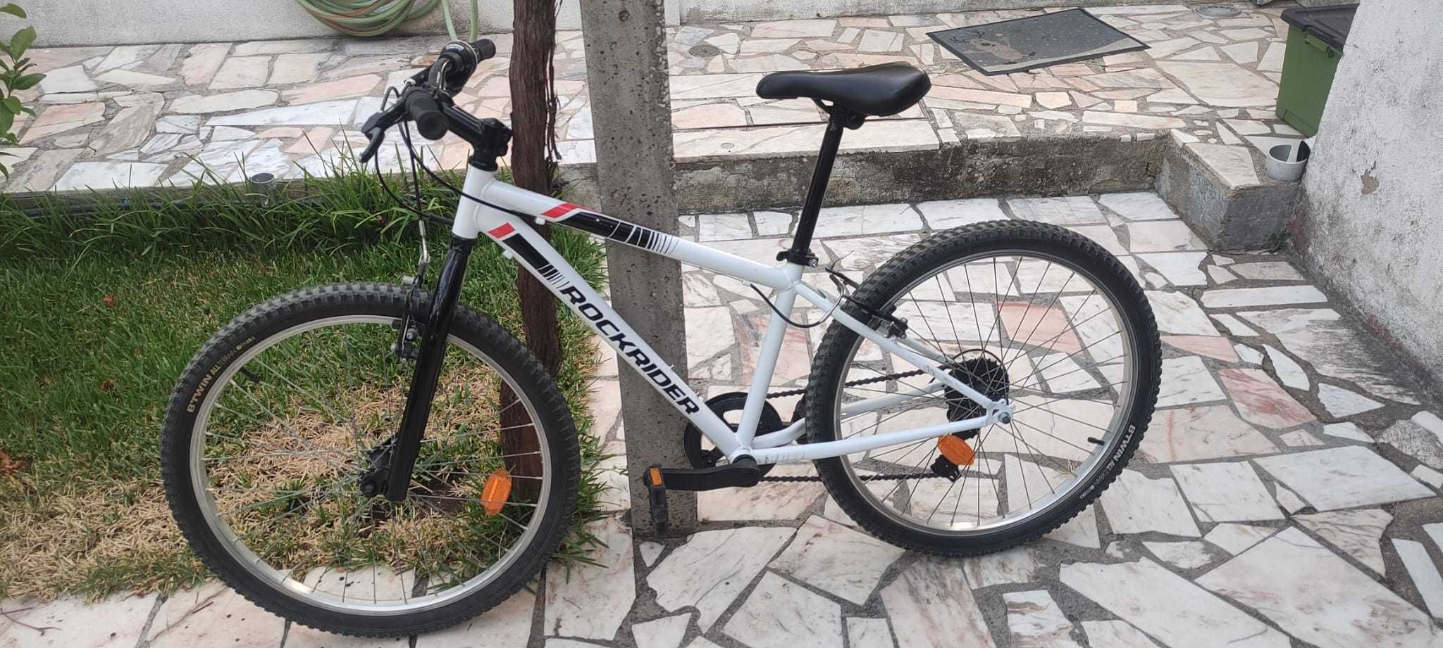Bicicleta rockrider st100 24 polegadas muito bom estado