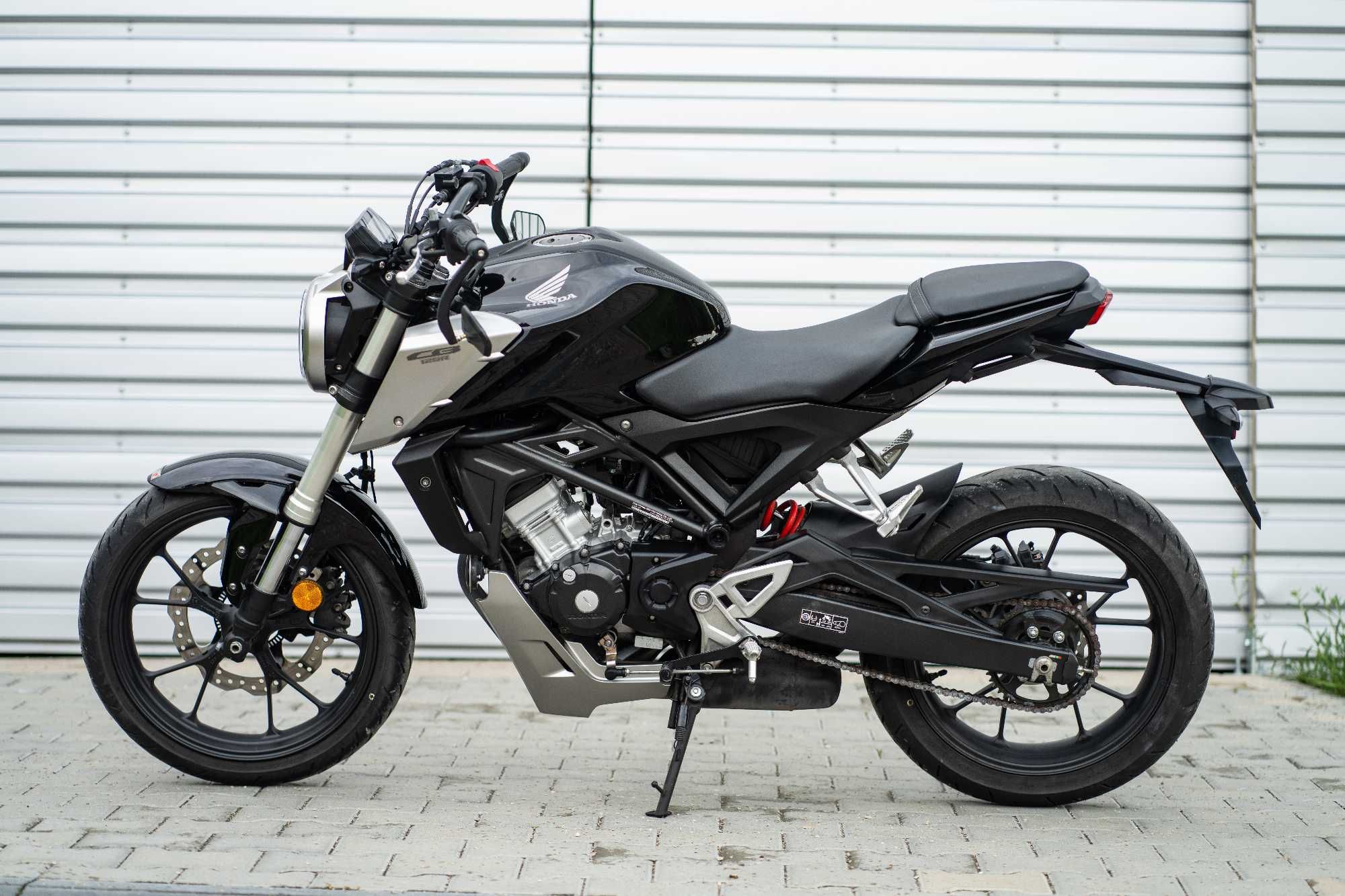 Honda CB 125 R * 10.200 km * Zadbana CB125R MT Duke