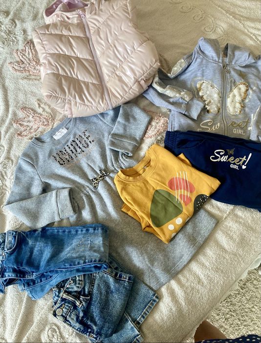 Пакет речей для дівчинки 5-6 років. Спортивний костюм, тепле плаття тд